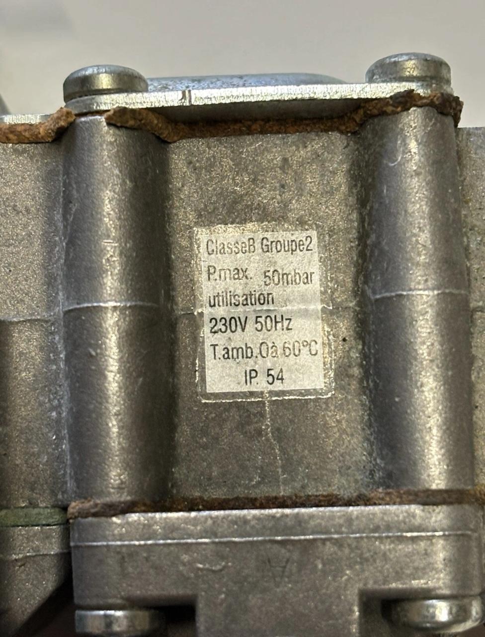 Bloc Gaz FRISQUET F3AA40660 - NEUF