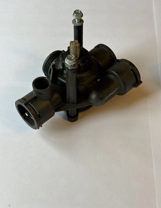 Vanne 4 voies neuve FRISQUET F3AA40736