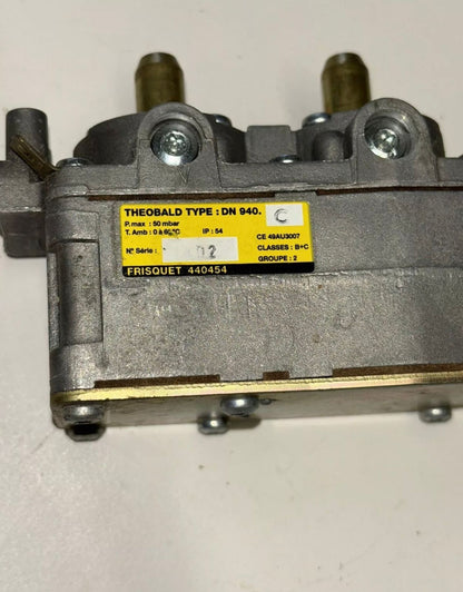 Bloc gaz DN ventouse 2000 F3AA40509